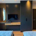 Appartamento A & B Und -zimmervermietung *