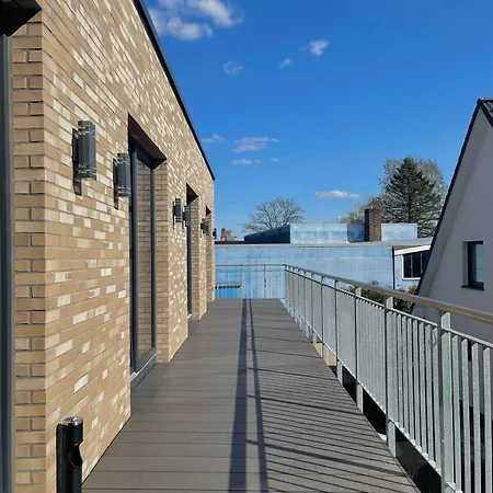 A & B Und -zimmervermietung *