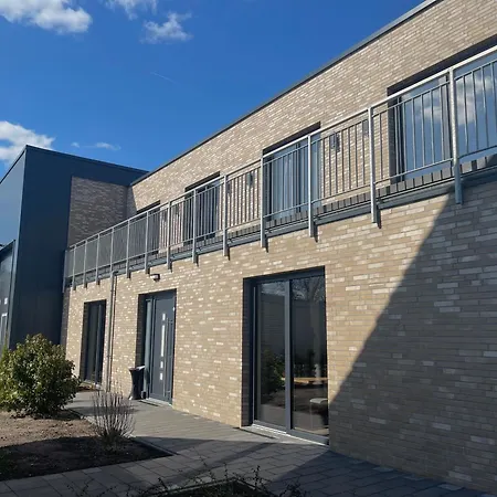 A & B Und -zimmervermietung *