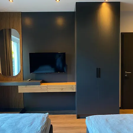 Apartament A & B Und -zimmervermietung *