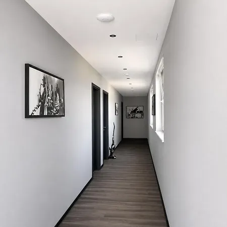 A & B Und -zimmervermietung Apartament Tornesch