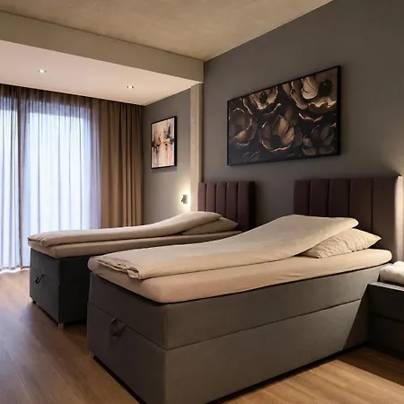 Apartament A & B Und -zimmervermietung